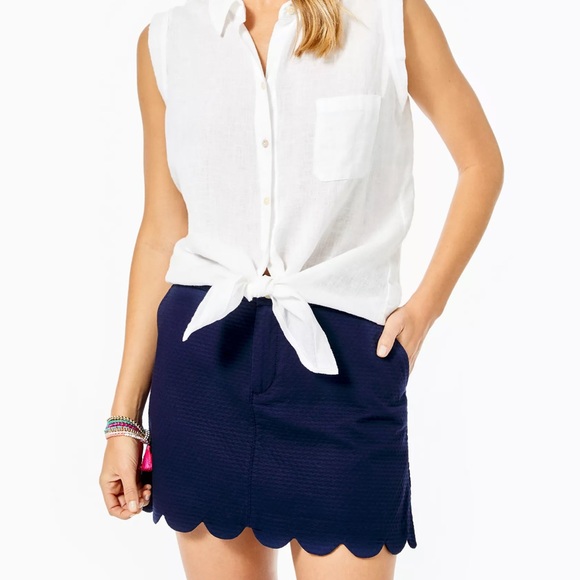 Lilly Pulitzer Dresses & Skirts - (SINGLE) Colette Scallop SKORT